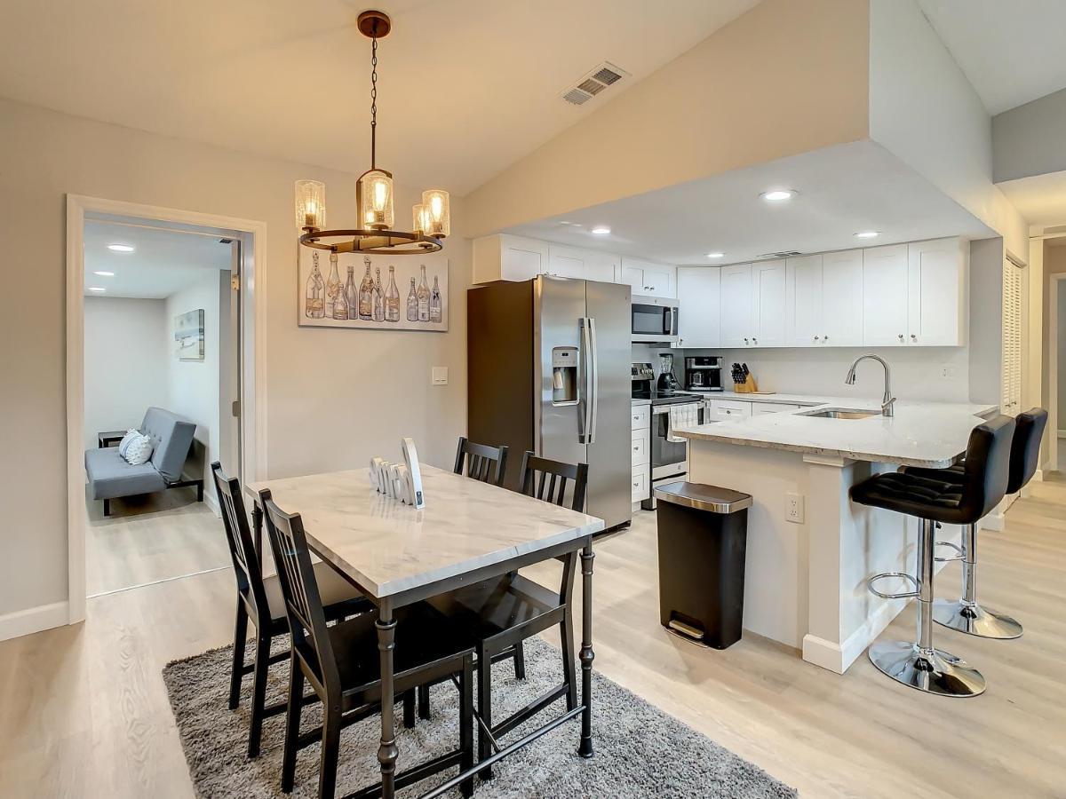 Crown Jewel Of Clearwater 10-15 Min To Beach 5 Min To St Pete Airport Villa Exterior foto