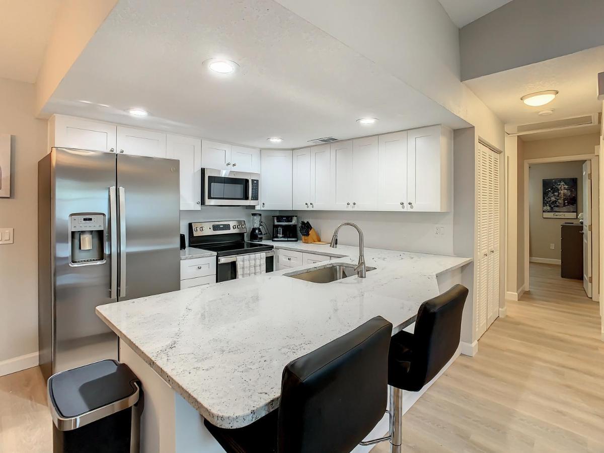 Crown Jewel Of Clearwater 10-15 Min To Beach 5 Min To St Pete Airport Villa Exterior foto